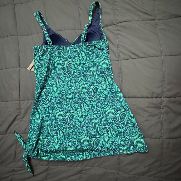 Lands' End SlenderSuit Fauxkini Low Leg One Piece Swimsuit - Size: 4 - NWT - Picture 2 of 13